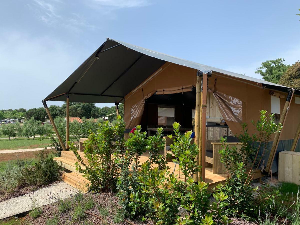 Luxury tent Easyatent Fkk Safari Tent Ulika Naturist - Clothes Free